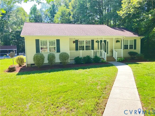 1375 Gills Rd, Powhatan, VA 23139