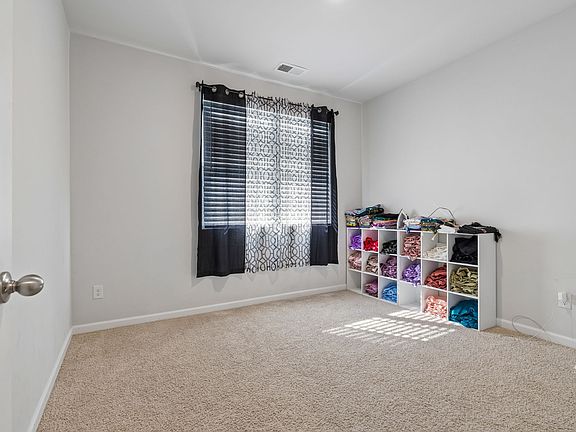 5th image of 2052 Carefree Ln