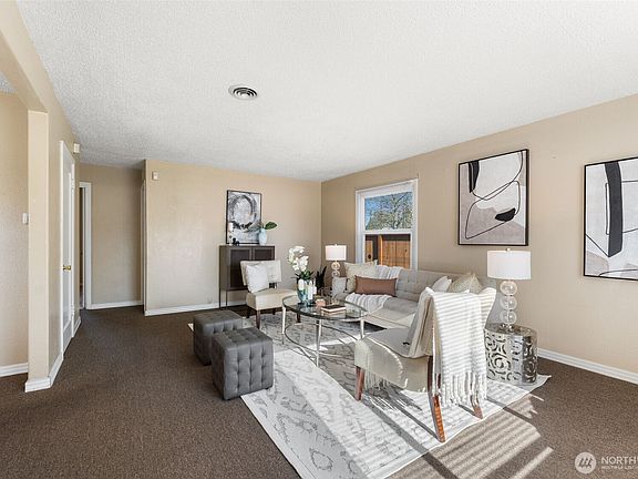 3rd image of 8725 121st Street SW