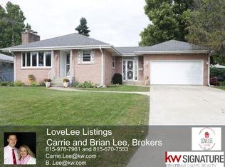 2707 Carmac Rd, Rockford, IL 61101