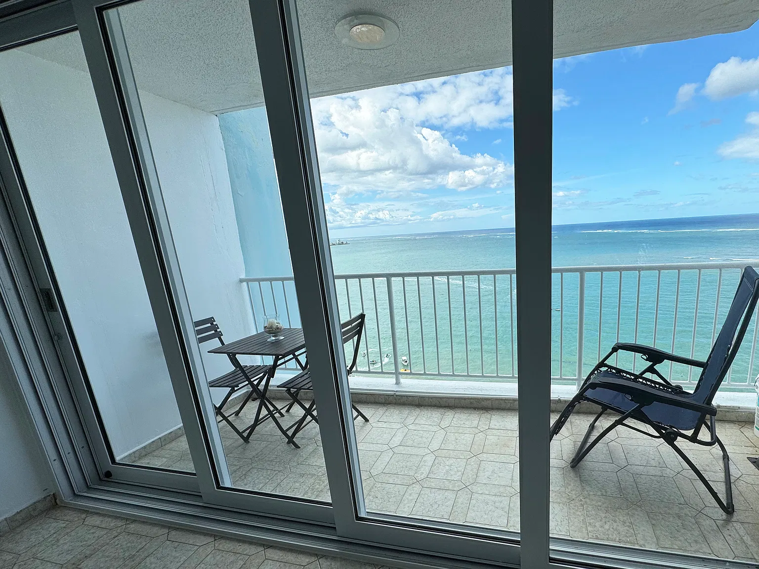2 bed, 998 sqft, $2,850 — Photo 4