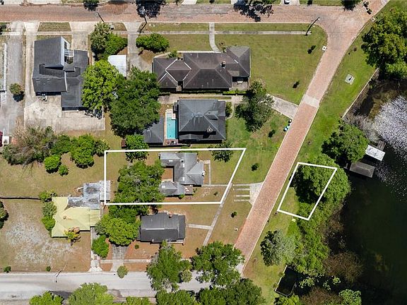 3rd image of 240 KILLARNEY DRIVE