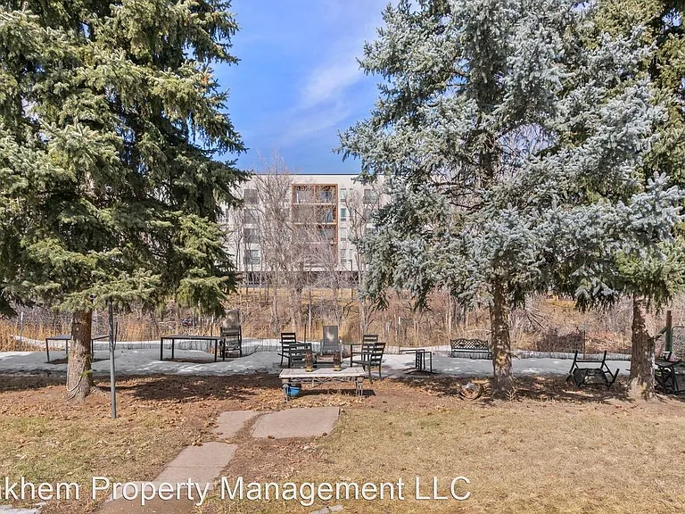 6275 W 11th Ave — Photo 10