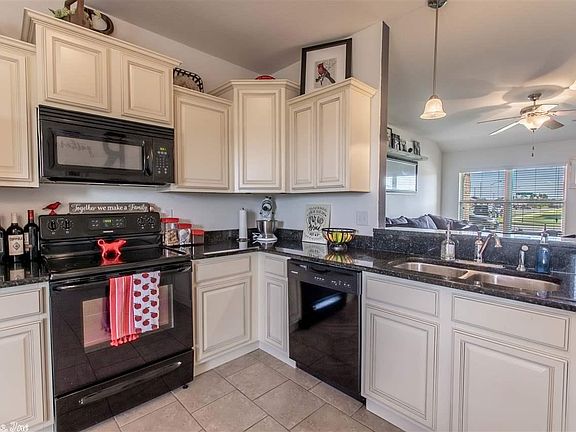4th image of 12417 Vernonia Dr