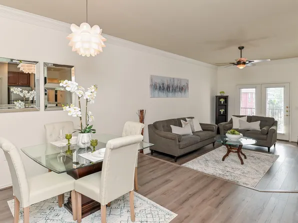 2400 McCue Rd, Houston, TX