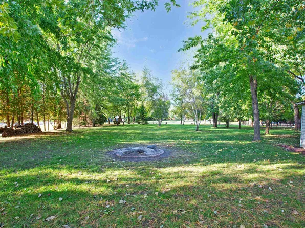 1720 Lincoln Ave, Omro, WI 54963