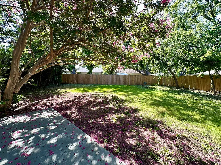 509 Dover Dr — Photo 35