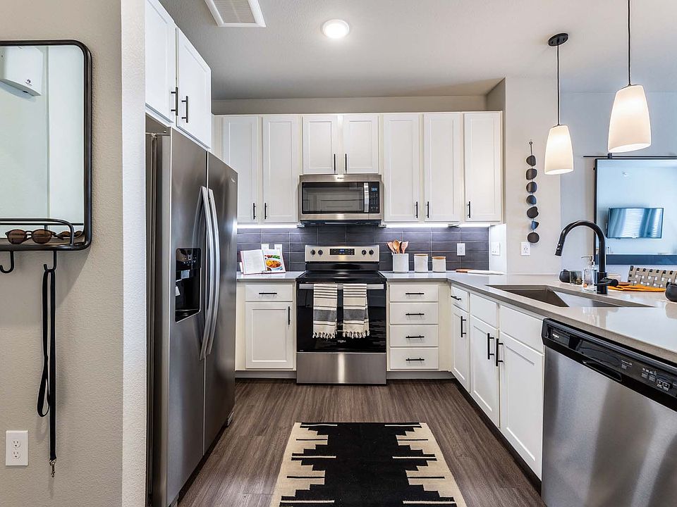 1st image of 4910 E 7th St APT 318