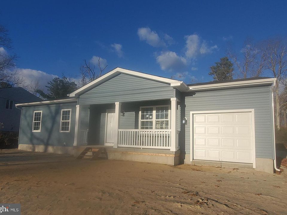 2nd image of 411 Virginia Dr