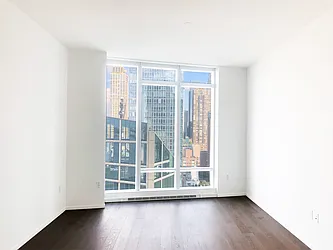 Rented by Domus Realty