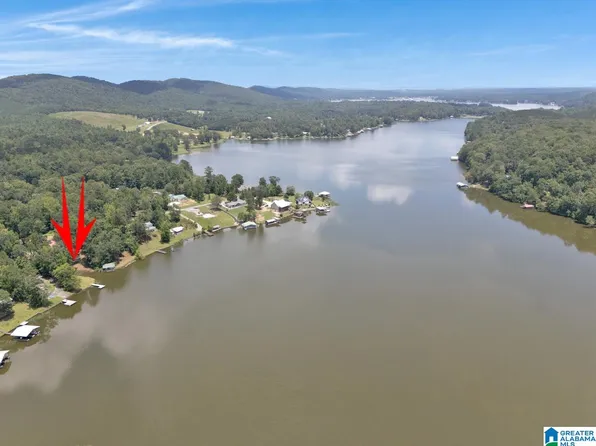 30 Holiday Estates Rd, Ashville, AL 35953