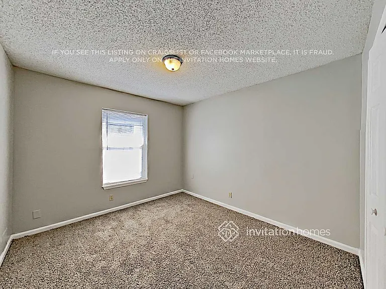 385 Filmore Dr — Photo 13