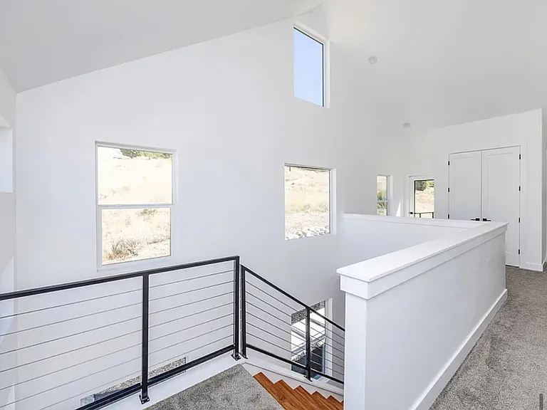1360 Cedarwood Ln — Photo 20