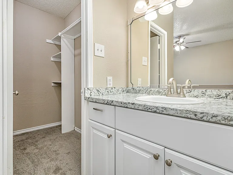 3615 W Northgate Dr #223 — Photo 13