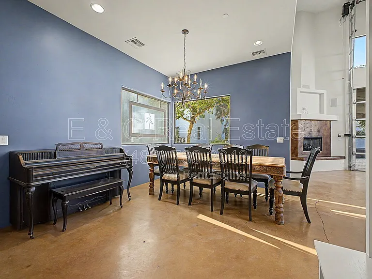 304 S Wilson St — Photo 9