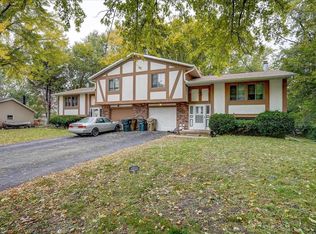 3710 Sunbrook Rd, Madison, WI 53704
