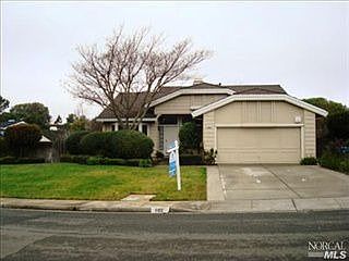 1st image of 102 Sandy Neck Way
