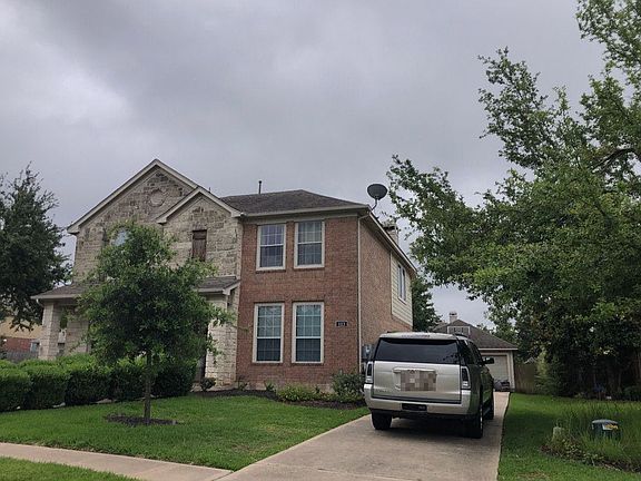 4th image of 1113 Augusta Bend Dr