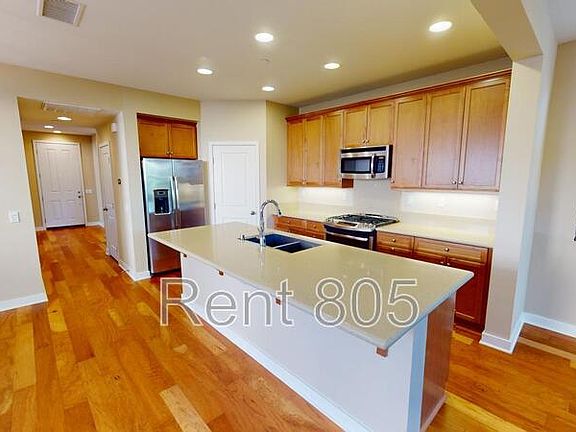 4th image of 11449 Beechnut St