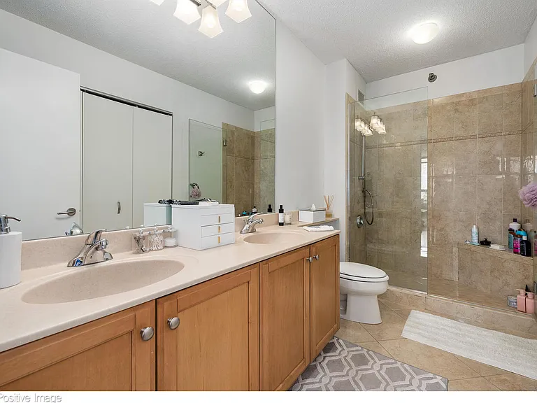 400 N Lasalle Blvd #4402 — Photo 17