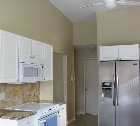 3rd image of 24501 Pineview St #1
