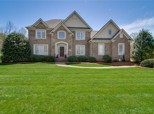 2817 Swan Lake Dr, High Point, NC 27262