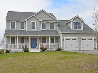 42 Clearview Dr, Richmond, RI 02892