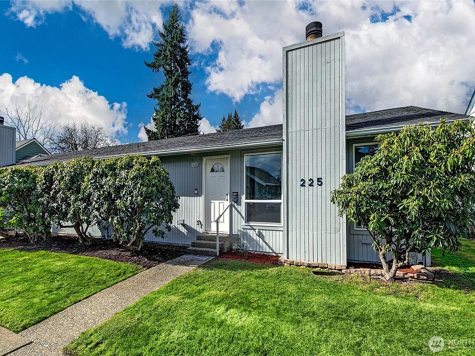 1st image of 225 I Street SE