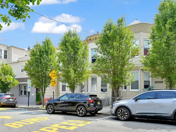 509 Monastery Place image 29 of 50