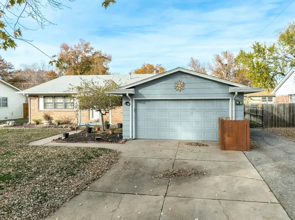 8914 W 11th St N, Wichita, KS 67212