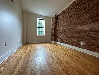 Rented by Doorway NYC, LLC