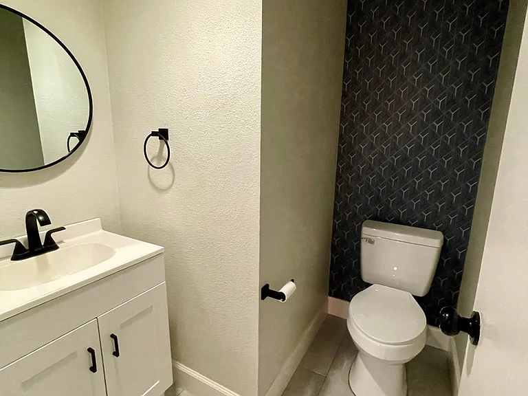 12142 Vista Nogal St — Photo 7