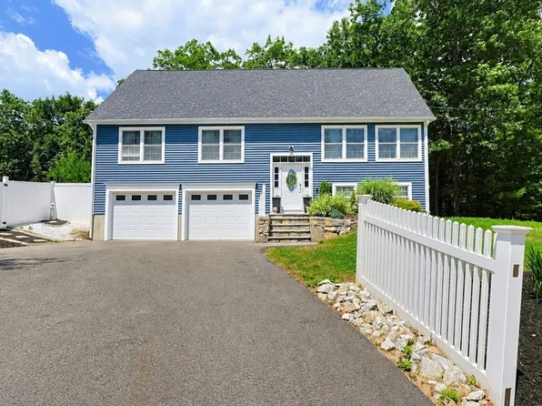 7 Tabor Rd, Uxbridge, MA 01569