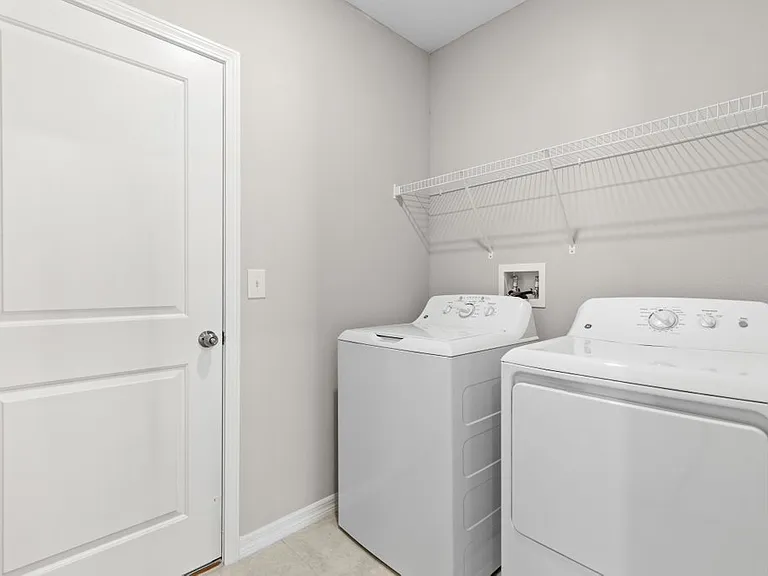 10217 Summer Kiss Ave — Photo 21