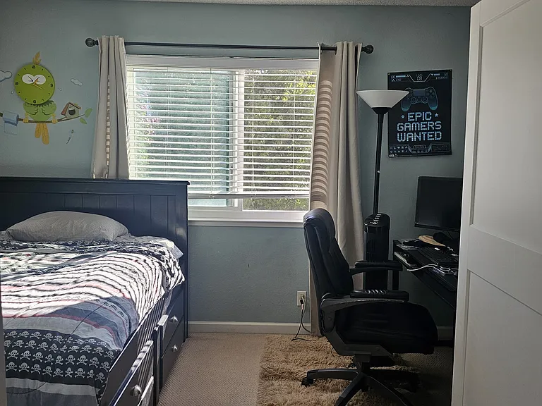 Upstairs bedroom