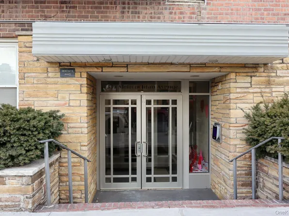 1332 Metropolitan Avenue #5G, Bronx, NY 10462