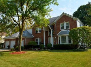 2829 Whispering Oaks Dr, Buffalo Grove, IL 60089