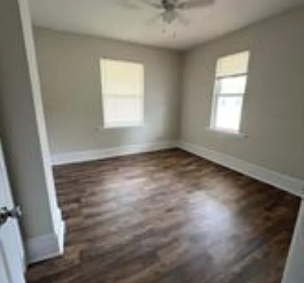 131 Union St #B — Photo 12