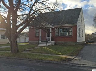 11 Rosewood Ave, Johnstown, NY 12095