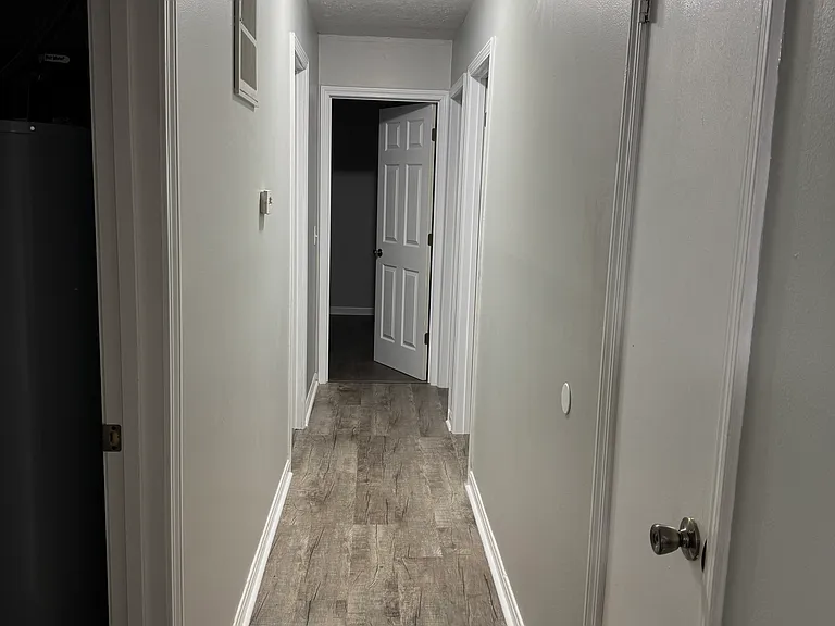 8885 Crawford Ct NE — Photo 6