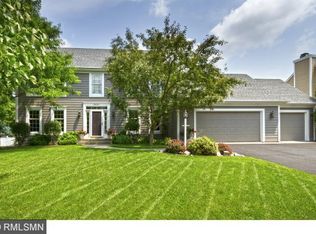 3521 Fairfax Ln, Woodbury, MN 55129