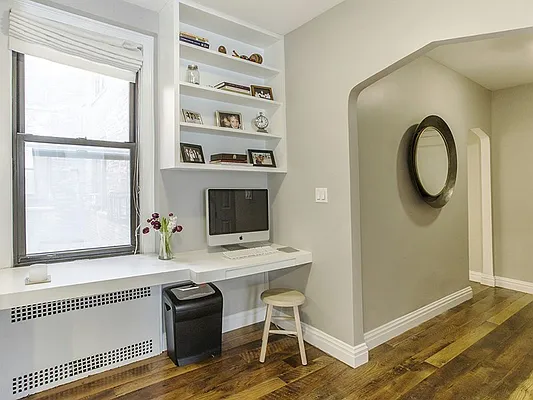 Sold by Sotheby's International Realty | media 17