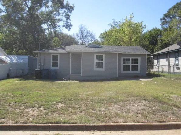 2810 W Elm St, Denison, TX 75020