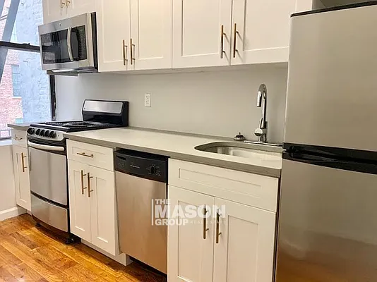 Rented by Mason Group LLC | media 12