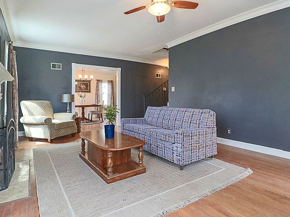 3rd image of 5720 Paseo Blvd