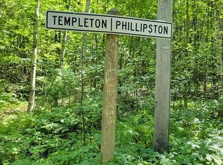 8 Templeton Rd, Athol, MA 01331