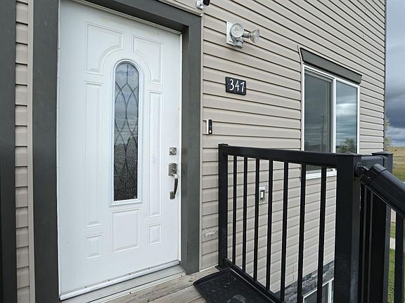 3rd image of 347 17th St E