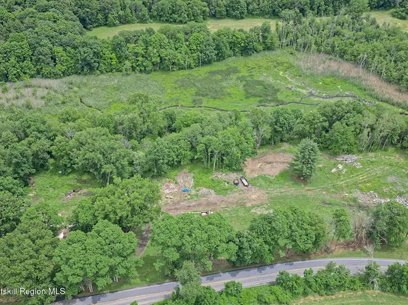 1780 County Route 22, Valatie, NY 12184