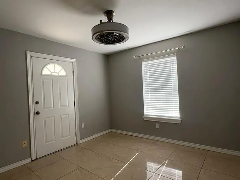 36680 Paulita St — Photo 10