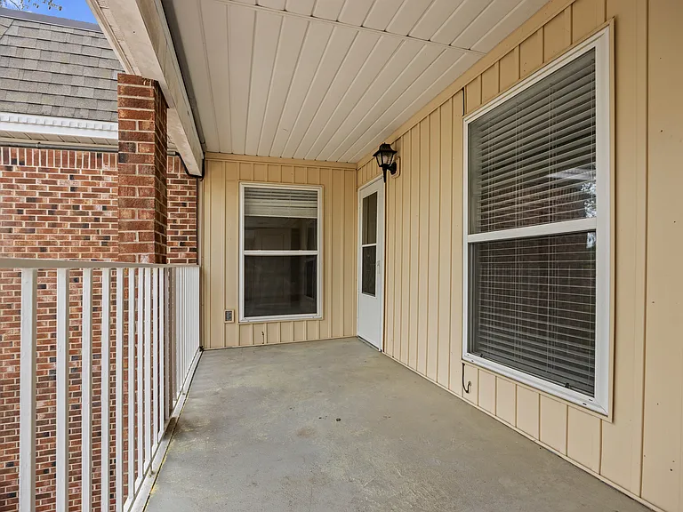 Glenmeade Village — Photo 20
